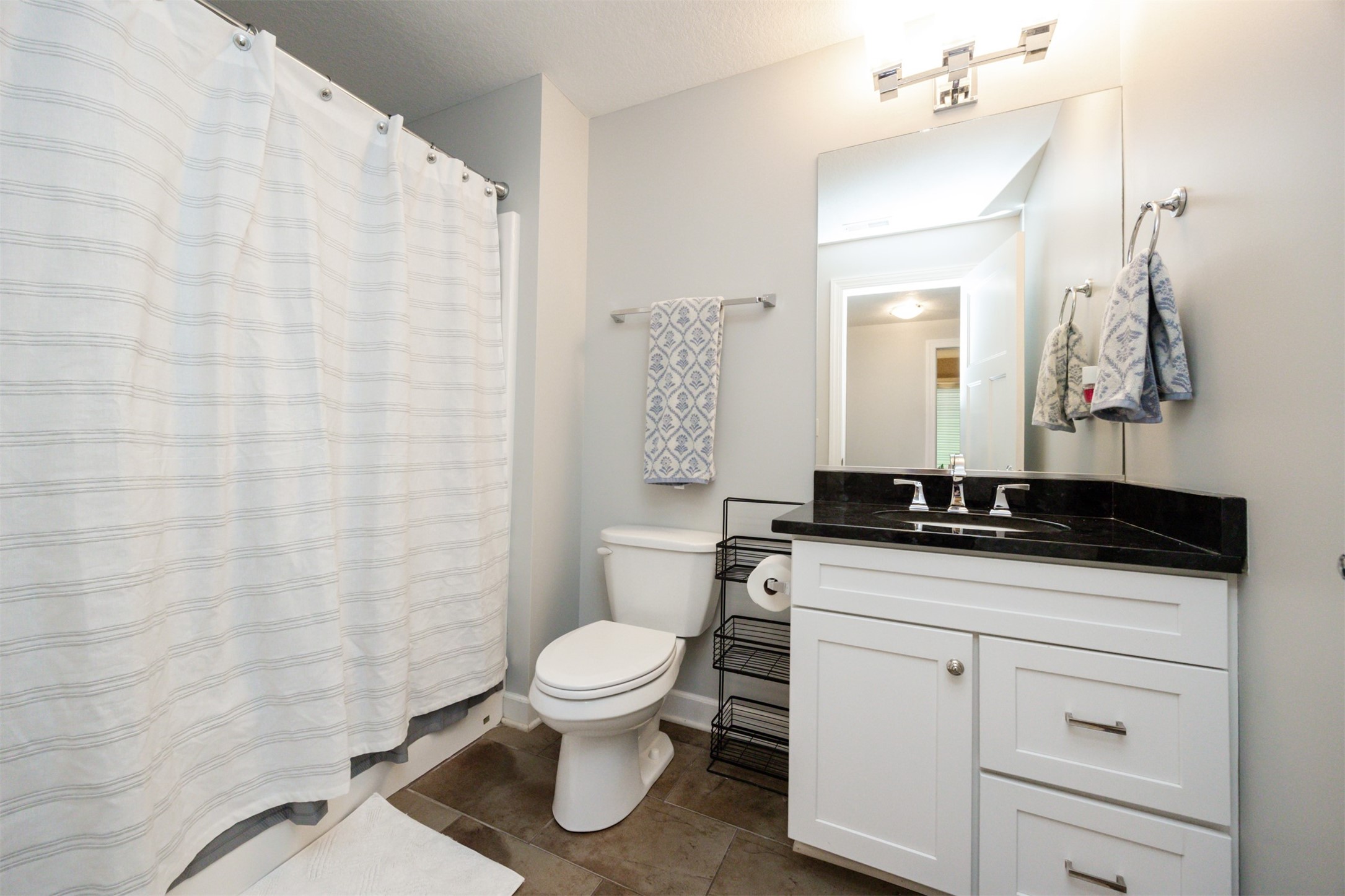 1703 SW Abilene Road, Ankeny, Iowa image 32