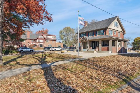 1245 34th Street Des Moines IA 50311