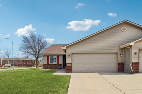 Condo For Sale - 3003 SE Turnberry Drive<br/> Ankeny, IA 50021