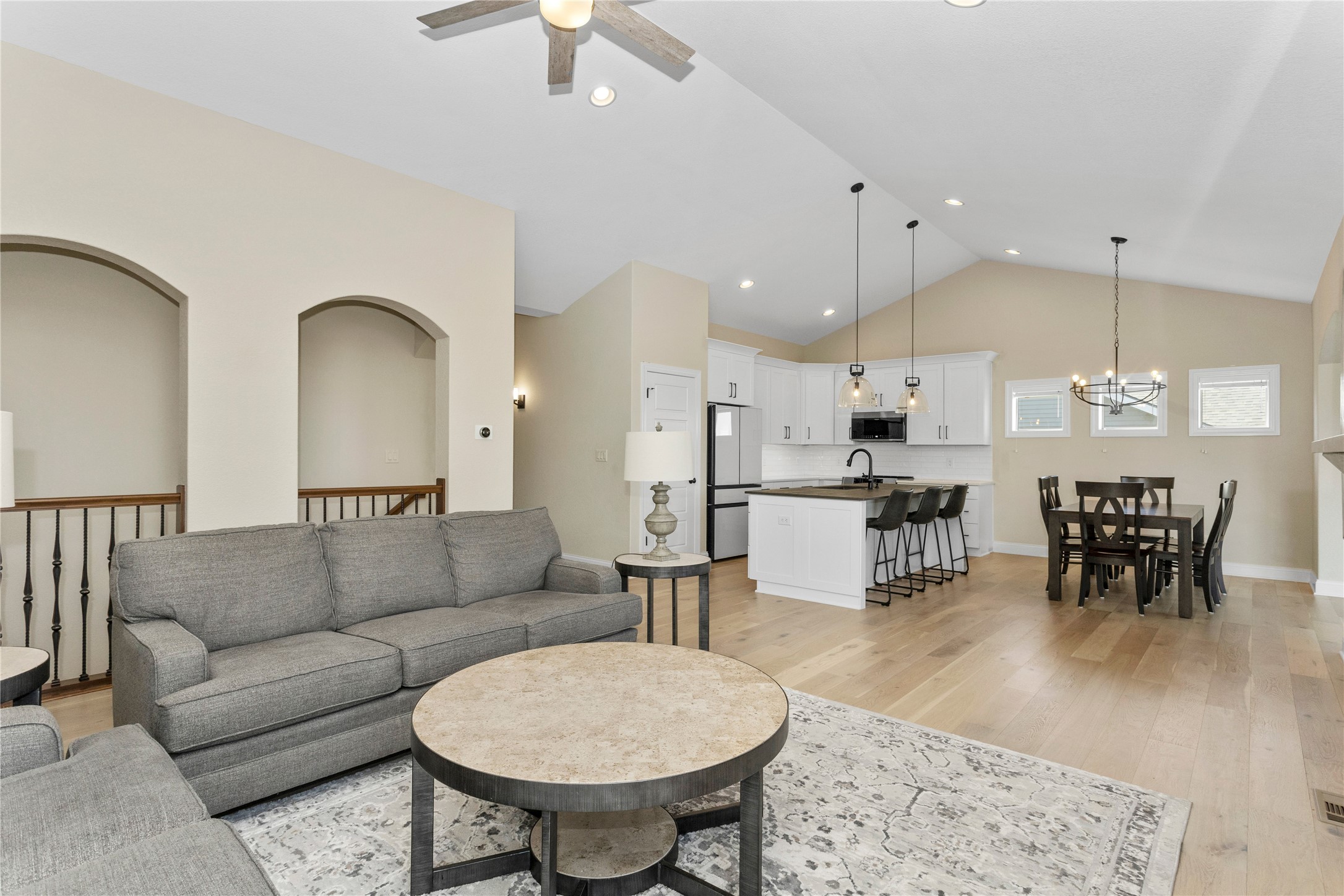 9285 Sugar Creek Circle, West Des Moines, Iowa image 4