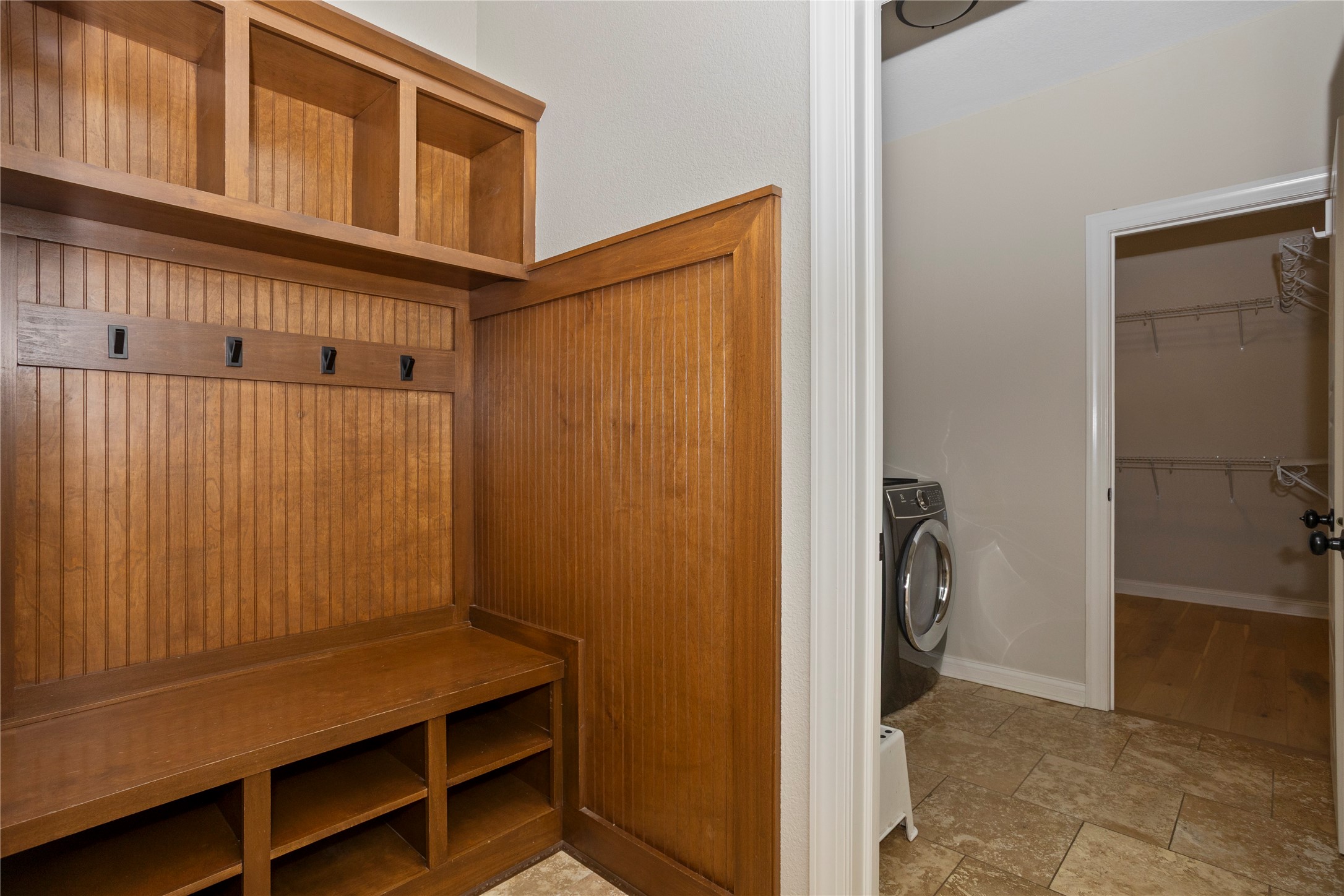9285 Sugar Creek Circle, West Des Moines, Iowa image 9