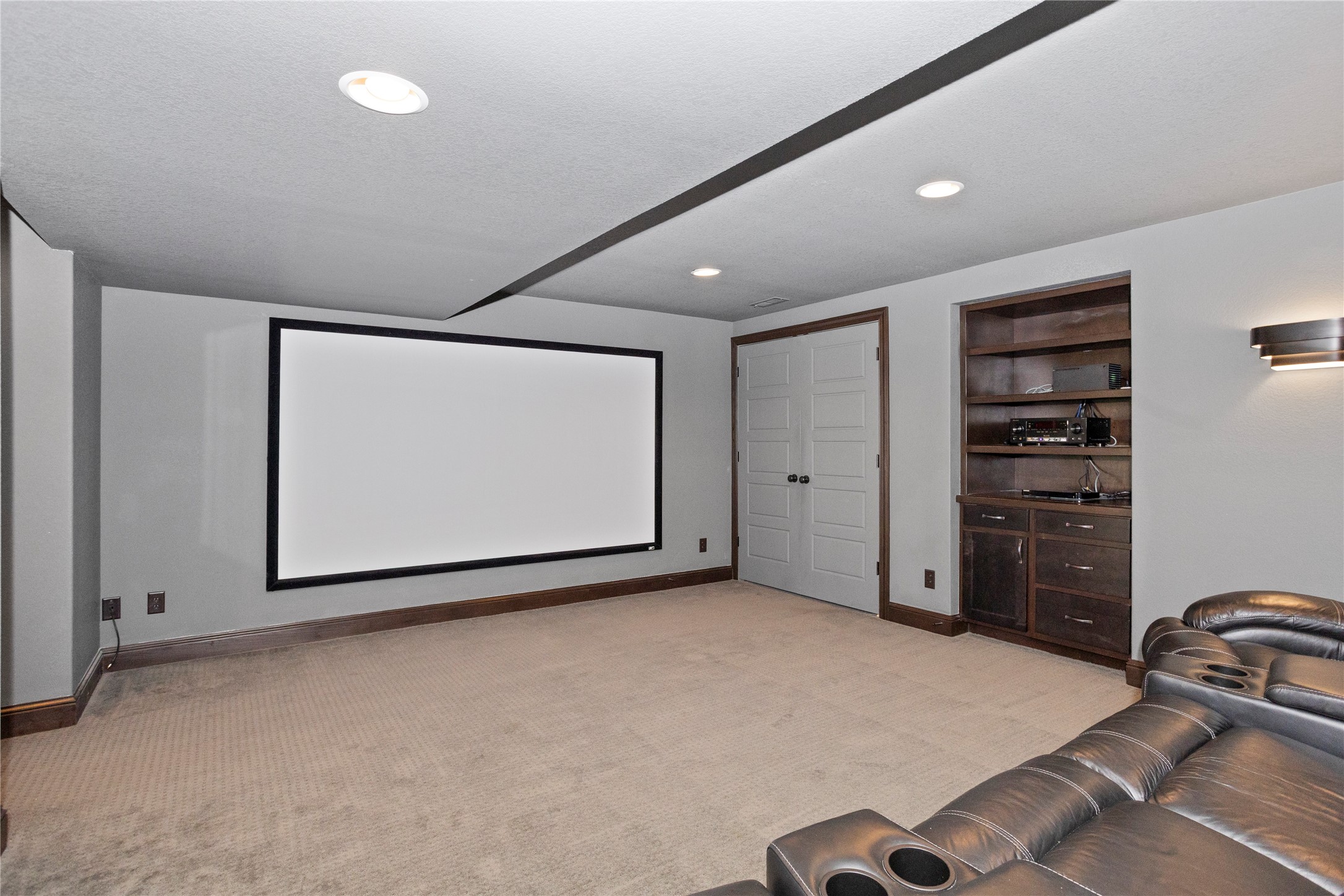 9285 Sugar Creek Circle, West Des Moines, Iowa image 23