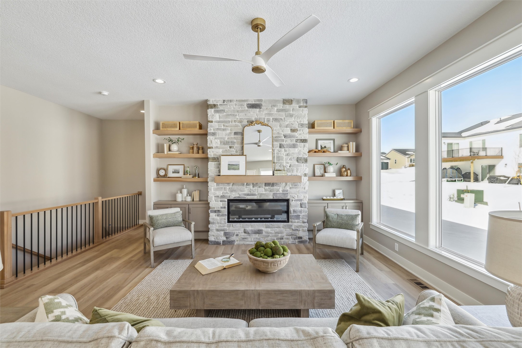 965 Harrington Way