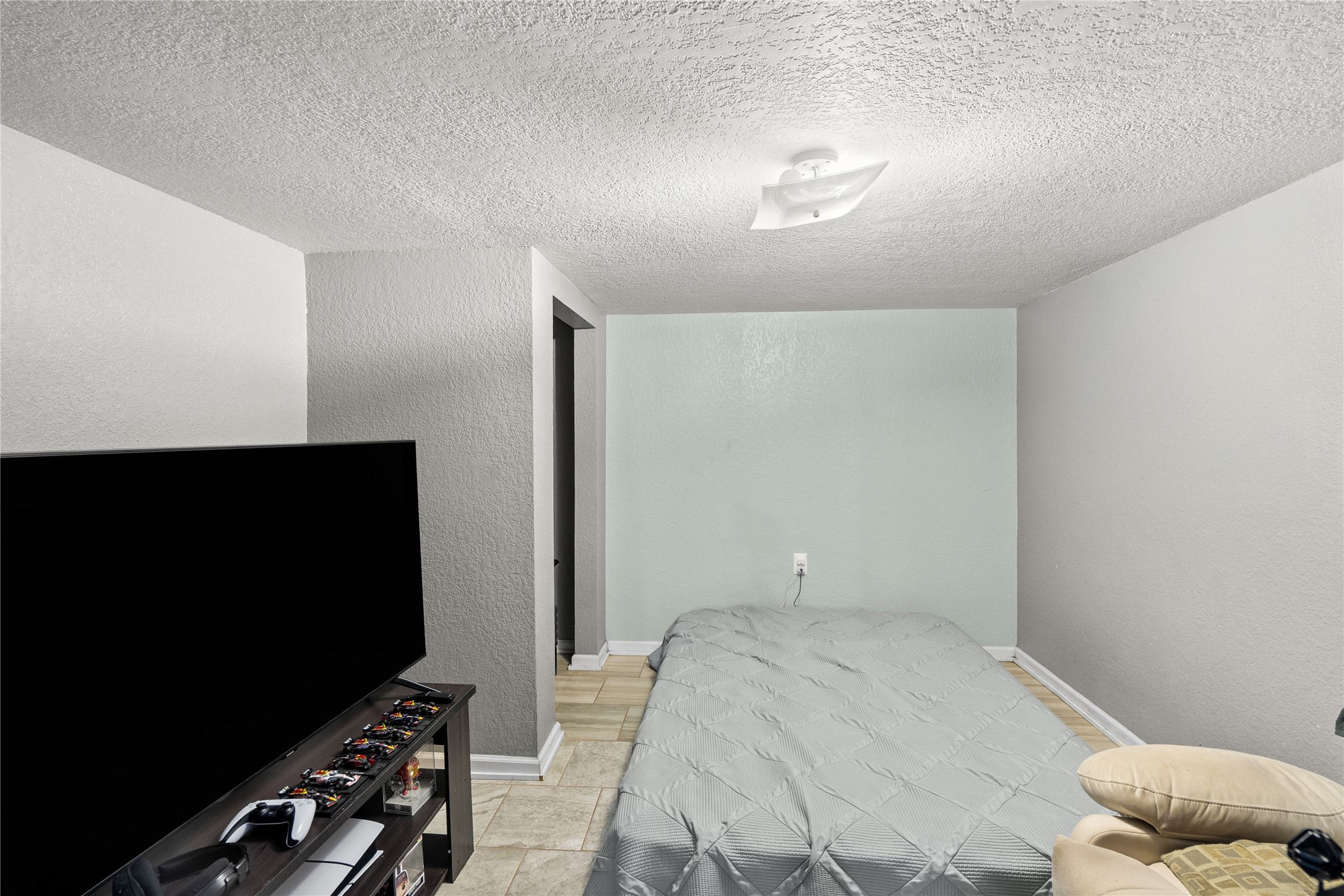 3844 Columbia Street, Des Moines, Iowa image 16