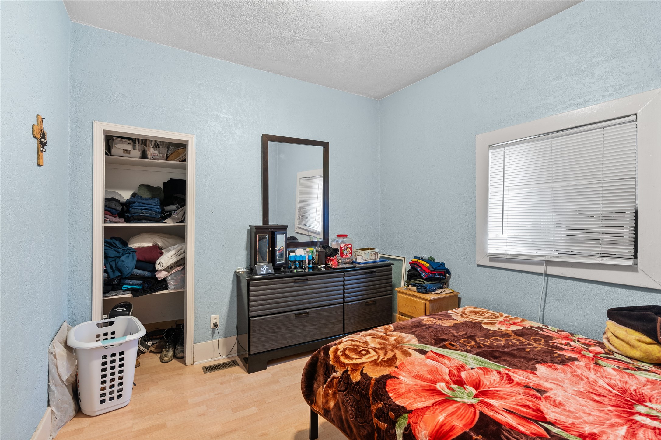 3844 Columbia Street, Des Moines, Iowa image 6