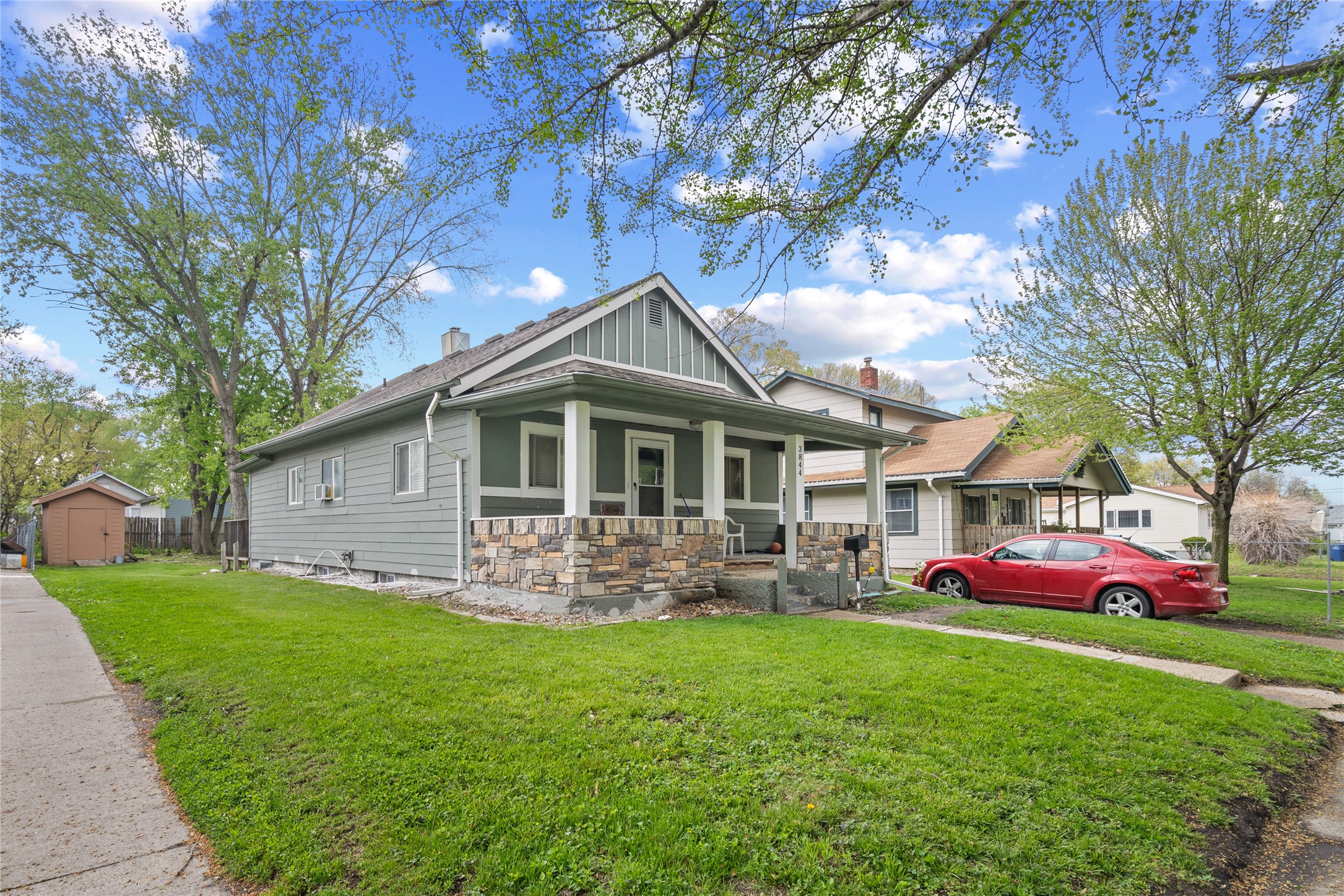 3844 Columbia Street, Des Moines, Iowa image 2
