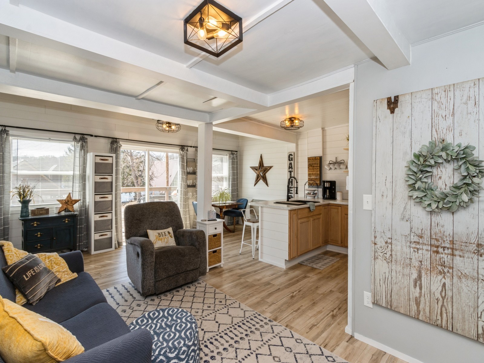 6213 NE Lakeshore Drive, Brooklyn, Iowa image 6
