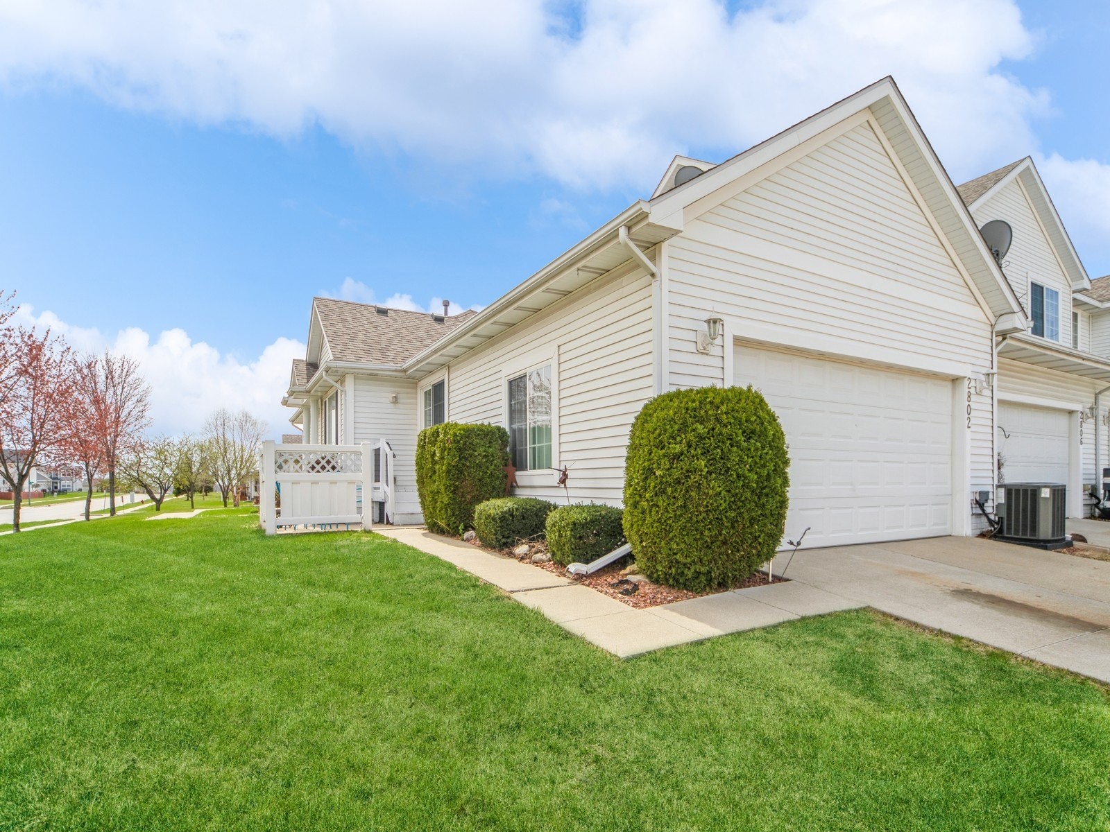 2802 Ithica Court, Altoona, Iowa image 3