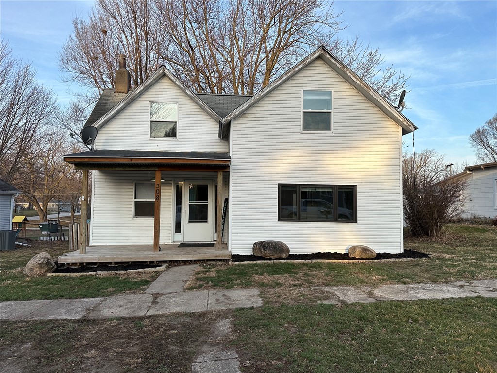 308 N Harrison Street, Stuart, Iowa image 1