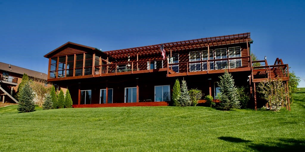 Ellston, Iowa, 50074, United States, 4 Bedrooms Bedrooms, ,4 BathroomsBathrooms,Residential,Active,2041609