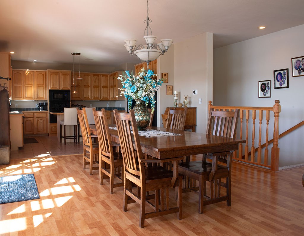 Ellston, Iowa, 50074, United States, 4 Bedrooms Bedrooms, ,4 BathroomsBathrooms,Residential,Active,2041609