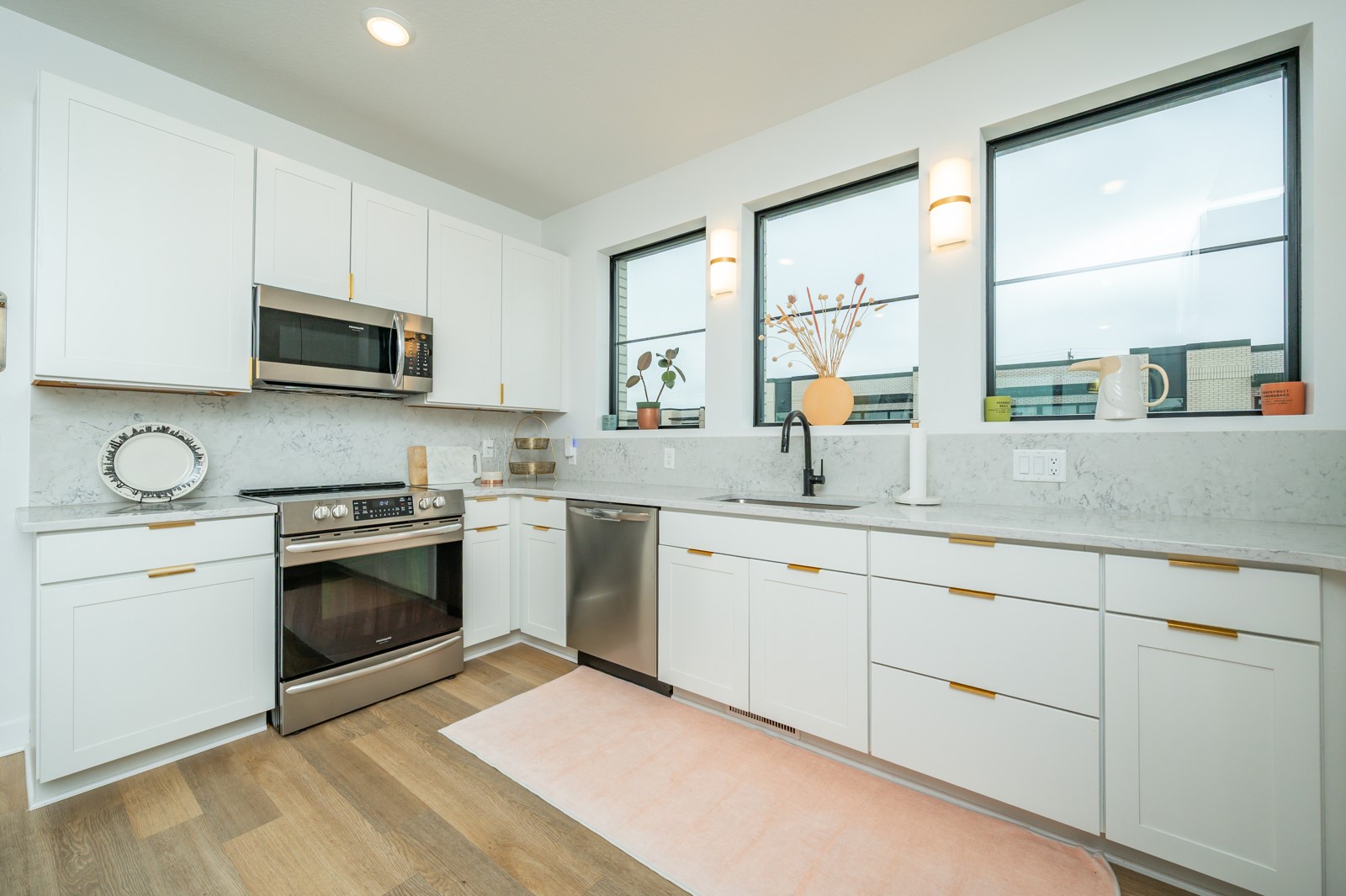 1327 Keosauqua Way, Des Moines, Iowa image 11