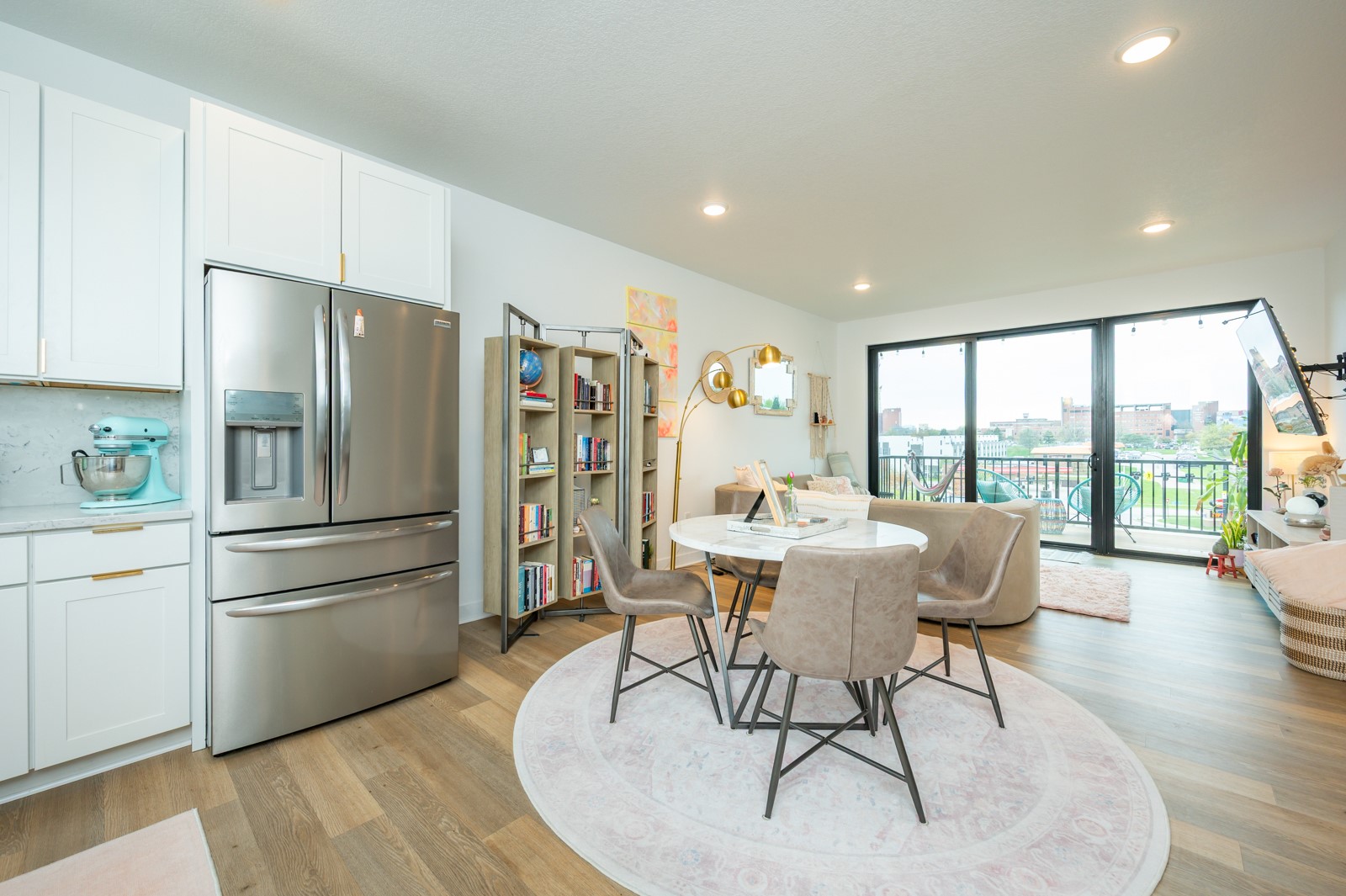 1327 Keosauqua Way, Des Moines, Iowa image 3