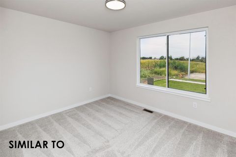 Homes For Sale - 1120 Featherstone Avenue<br/> Bondurant, IA 50035