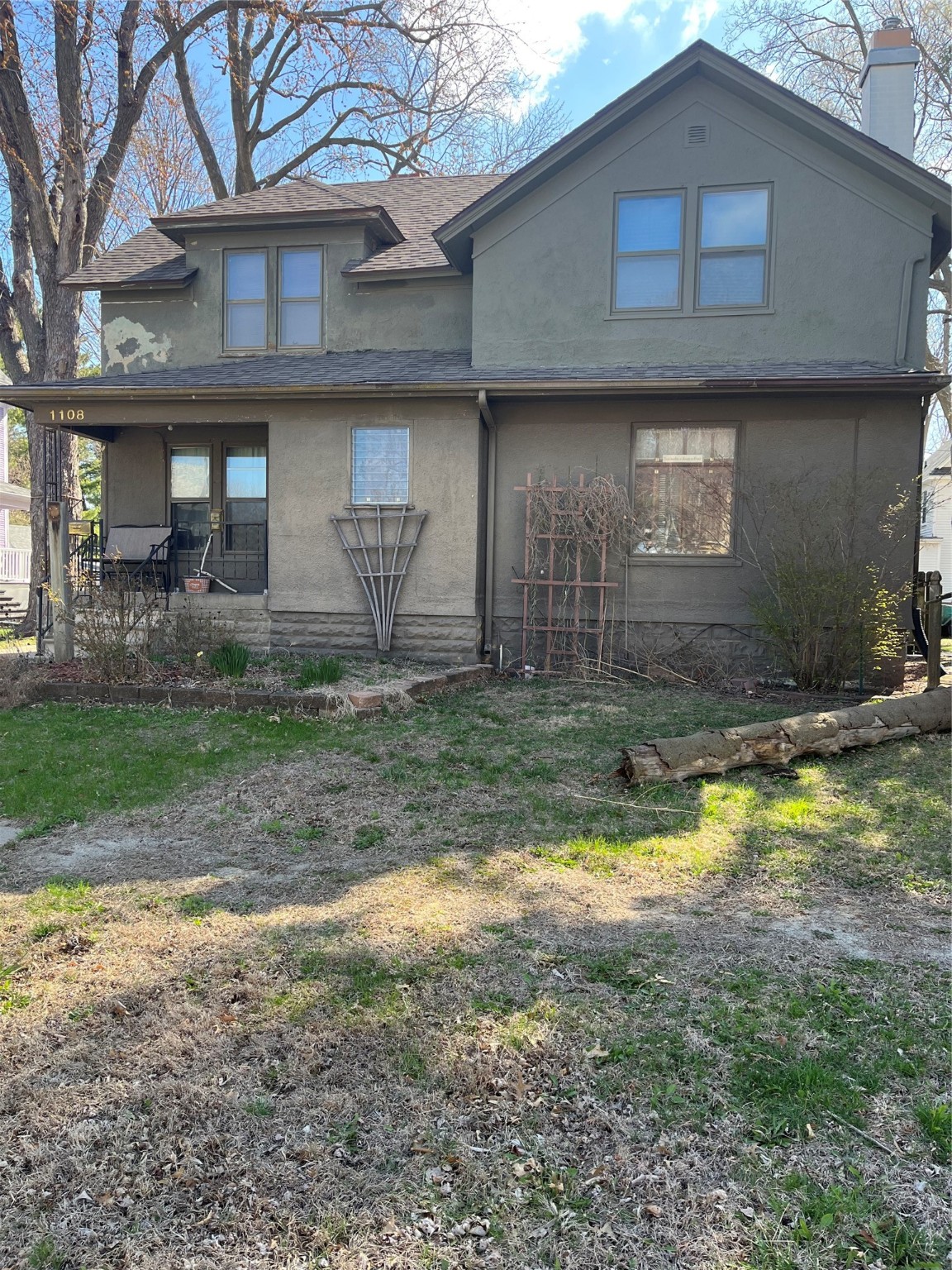 1108 Summer Street, Grinnell, Iowa image 1