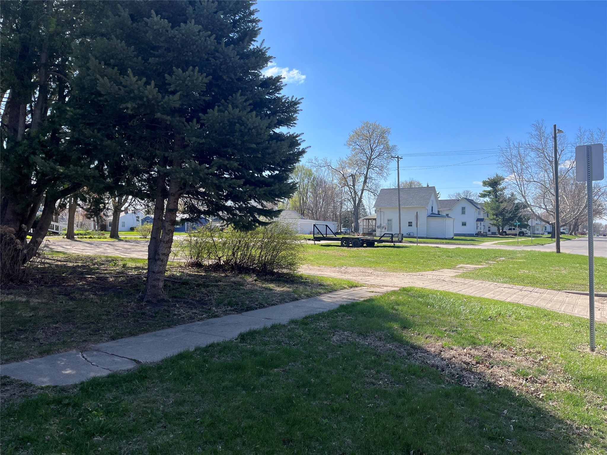 1108 Summer Street, Grinnell, Iowa image 2