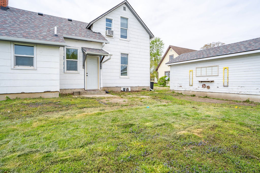 408 E 5th Street, Newton, Iowa image 27
