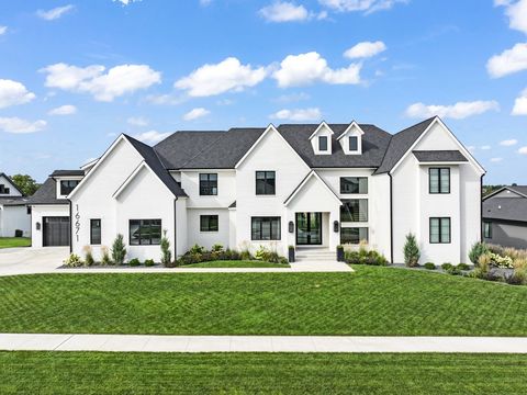 16671 Winston Drive Clive IA 50325