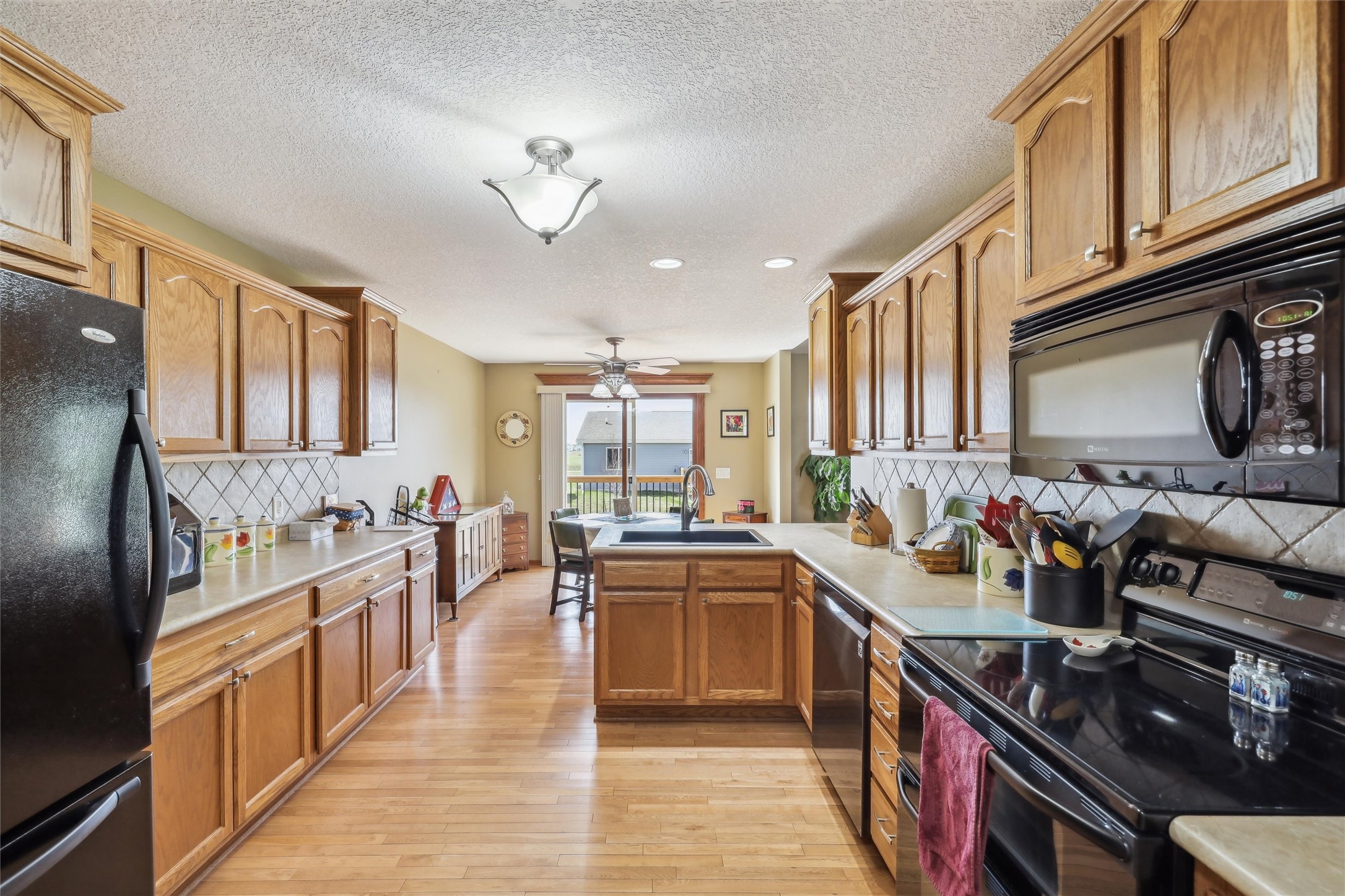 1034 Lake Shore Drive, Altoona, Iowa image 8