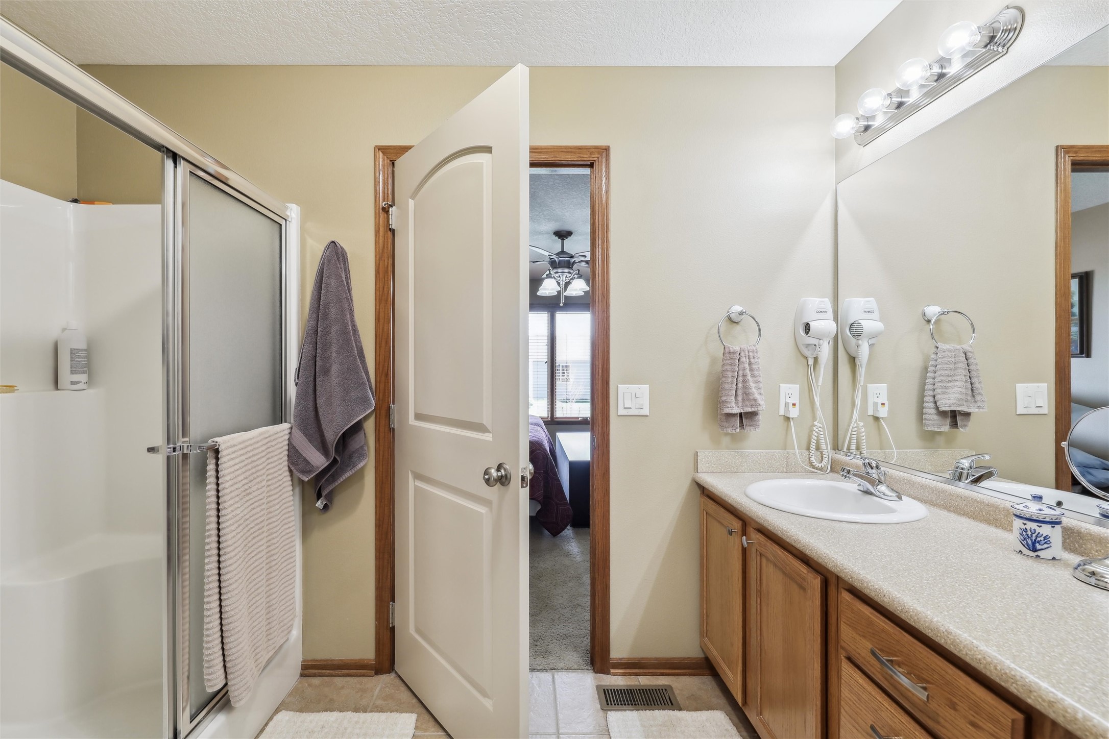 1034 Lake Shore Drive, Altoona, Iowa image 22