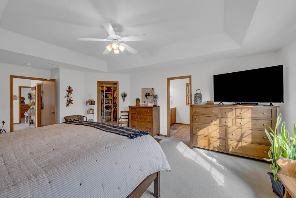 4911 Hemingway Drive, Ames, Iowa image 23