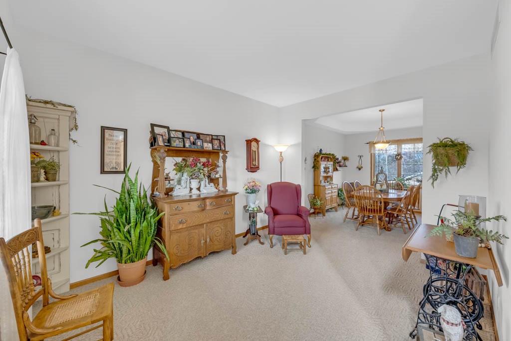 4911 Hemingway Drive, Ames, Iowa image 7