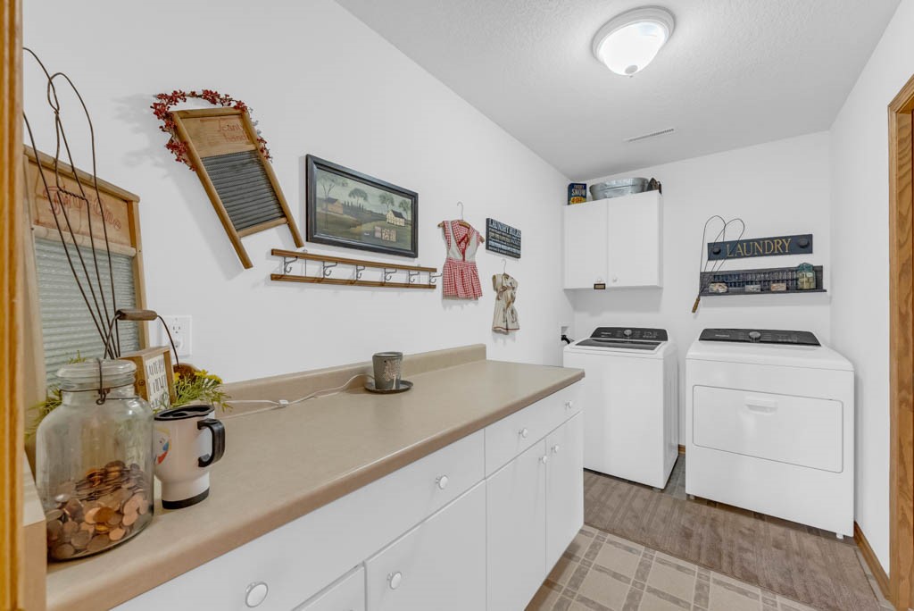 4911 Hemingway Drive, Ames, Iowa image 20