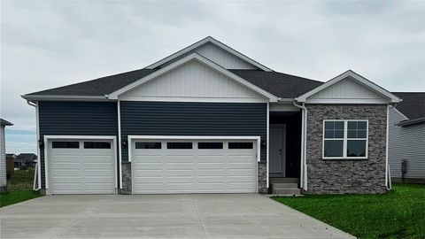 Single Family Residence in Waukee IA 905 Melody Circle.jpg