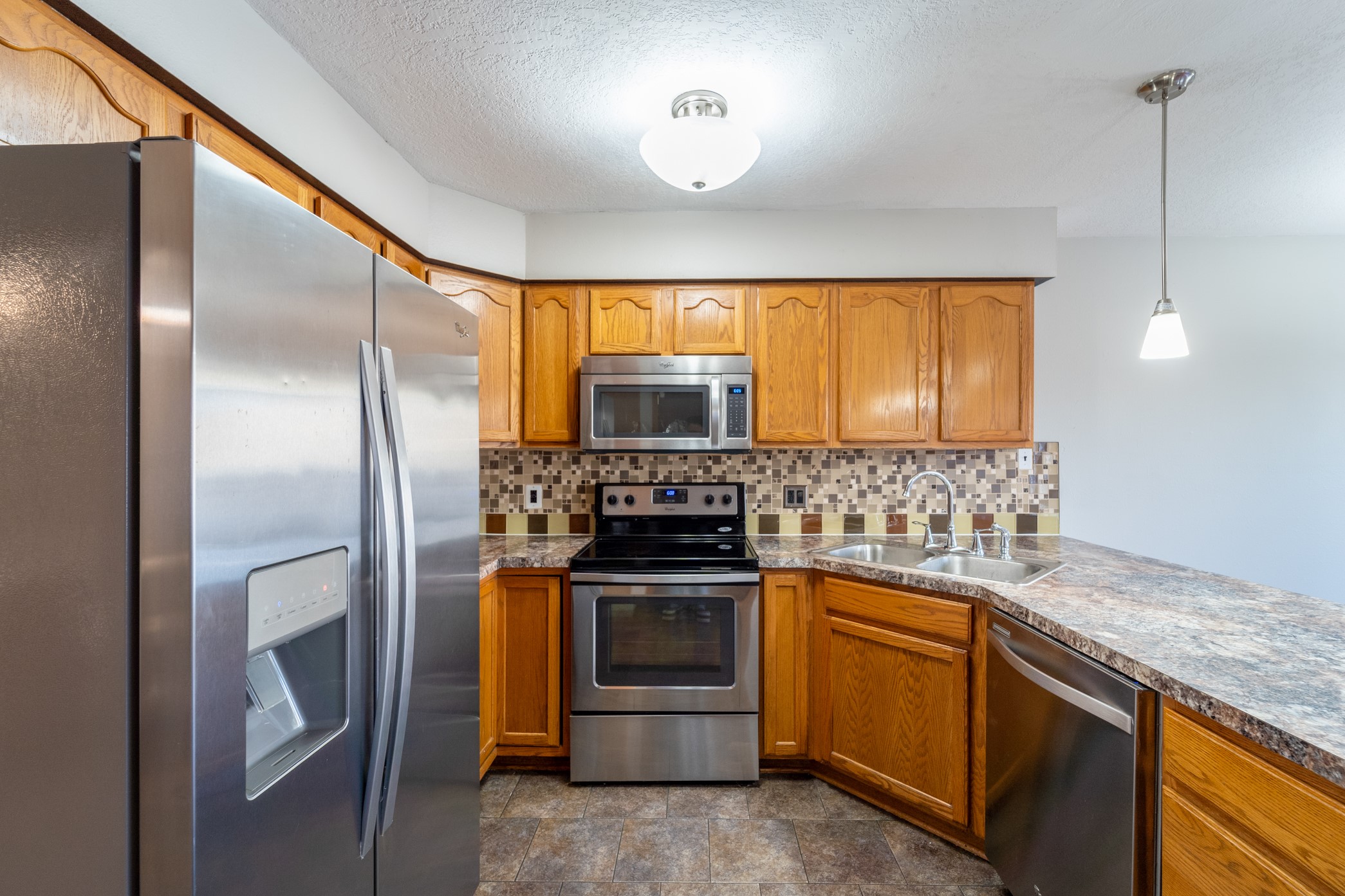 1013 10th Avenue, Altoona, Iowa image 5