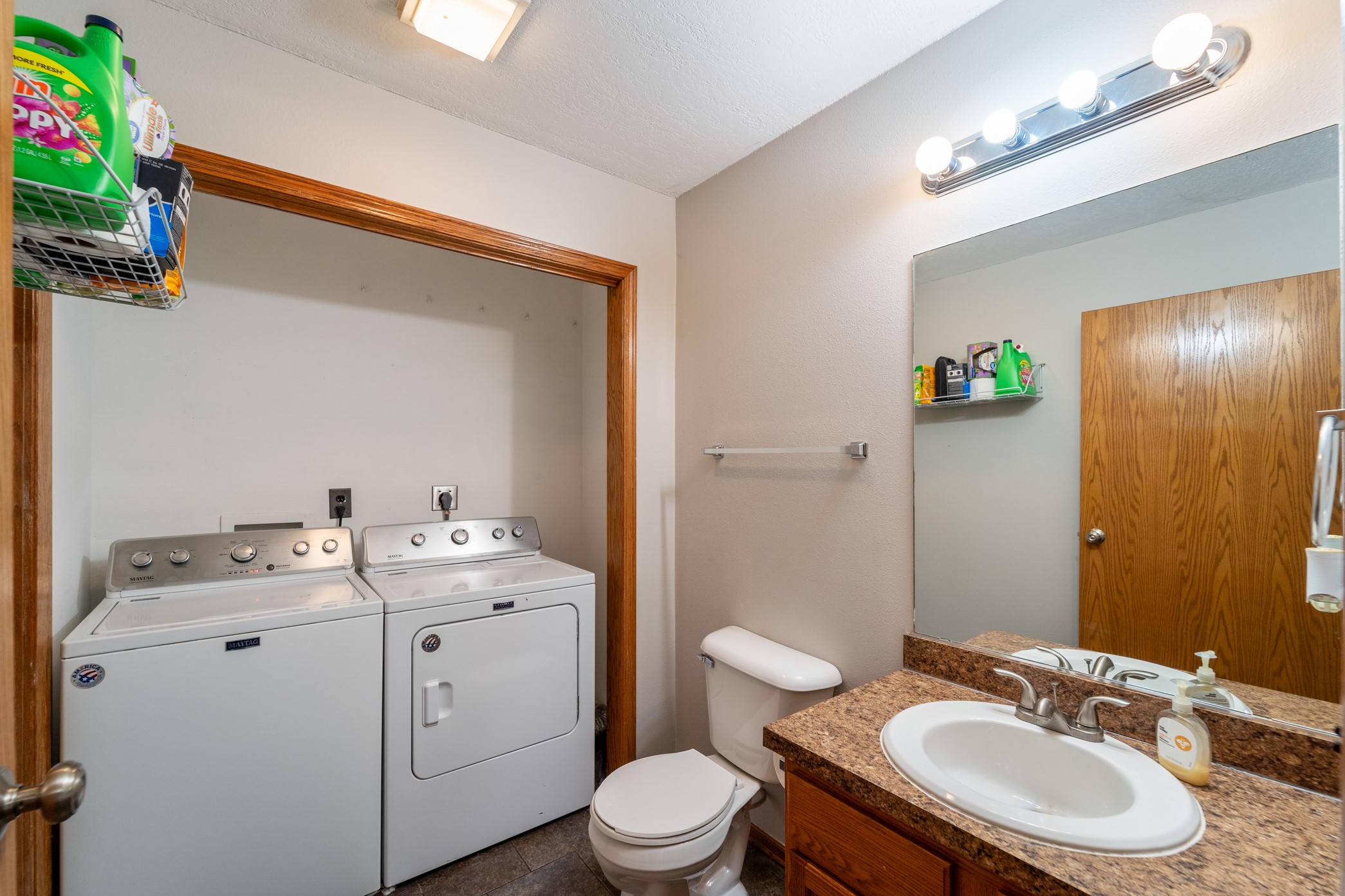 1013 10th Avenue, Altoona, Iowa image 4