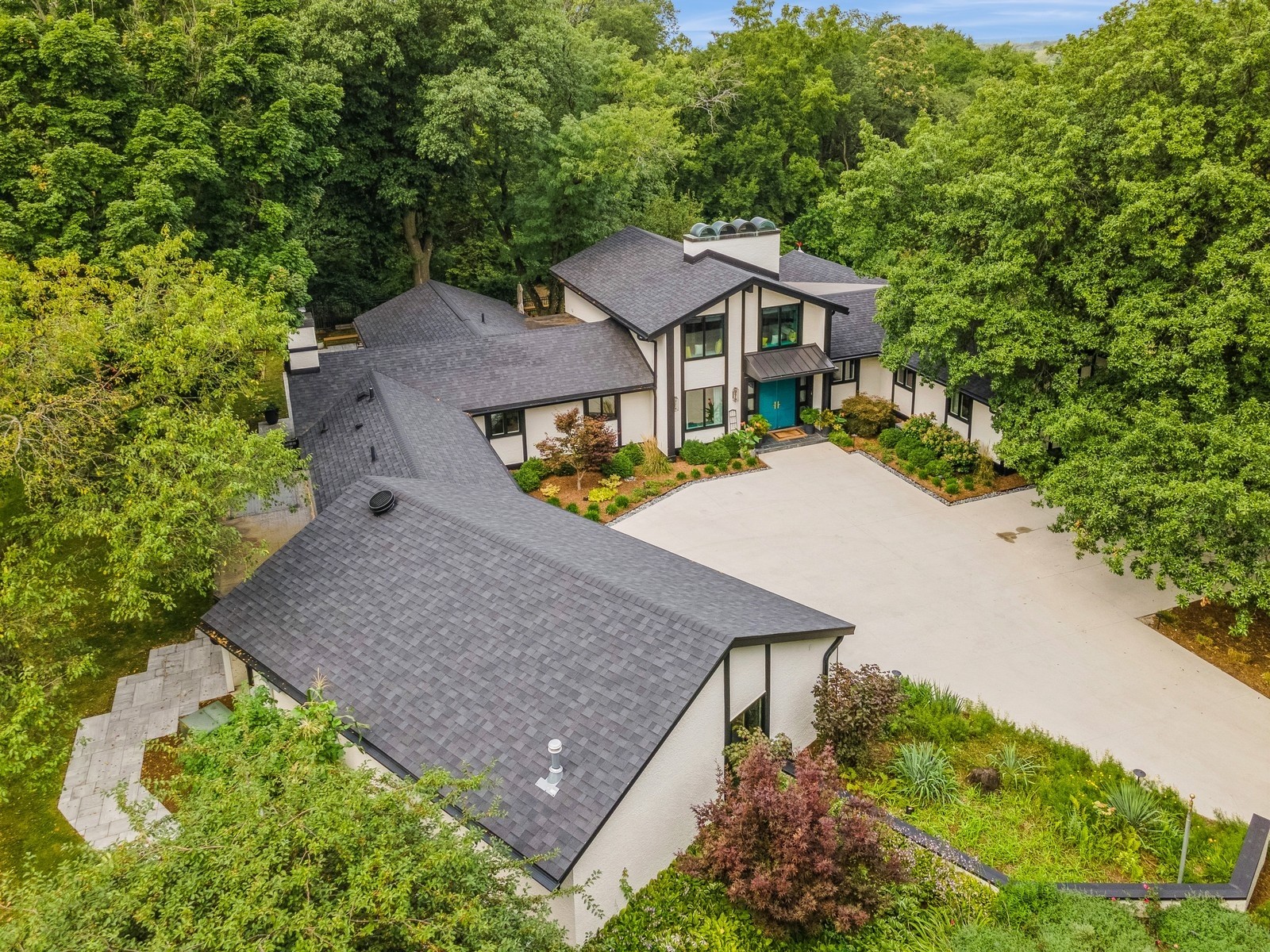 3708 Southern Hills Drive