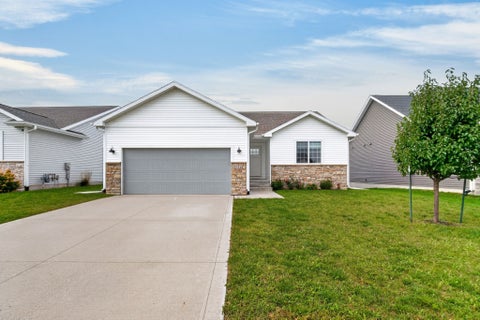 Homes For Sale - 216 NW Lexington Drive<br/> Dallas County, Waukee, IA 50263