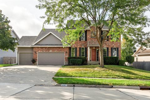 16002 Tanglewood Drive Urbandale IA 50323