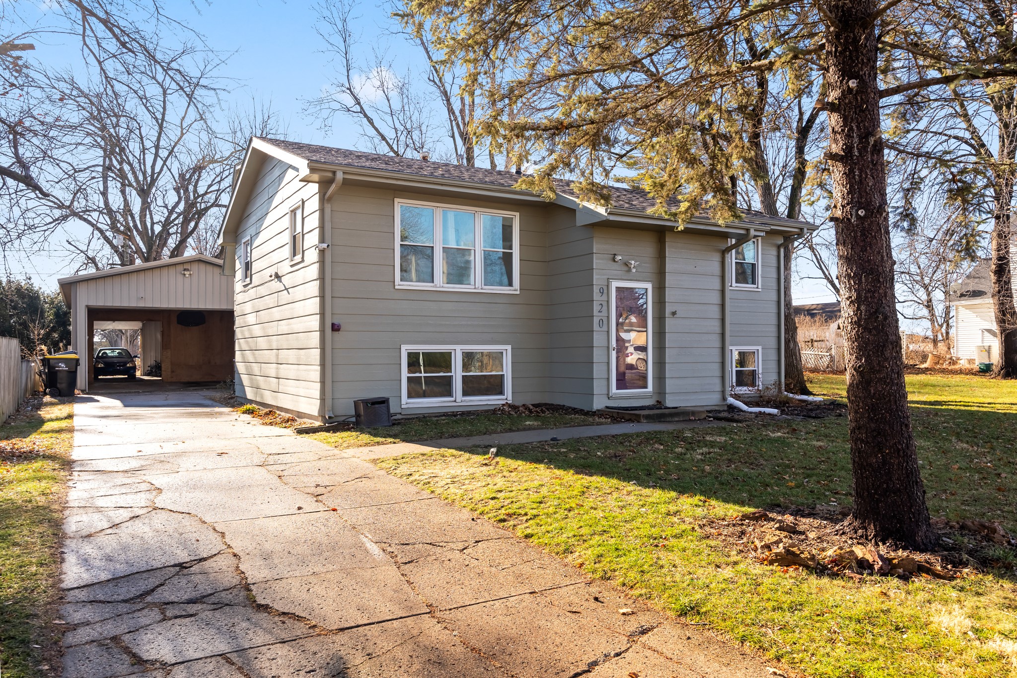 920 Maple Street, Waukee, Iowa image 2