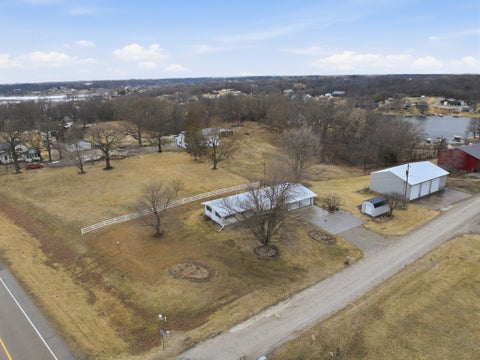 Homes For Sale - 112 Sunrise Lane<br/> Montezuma, IA 50171