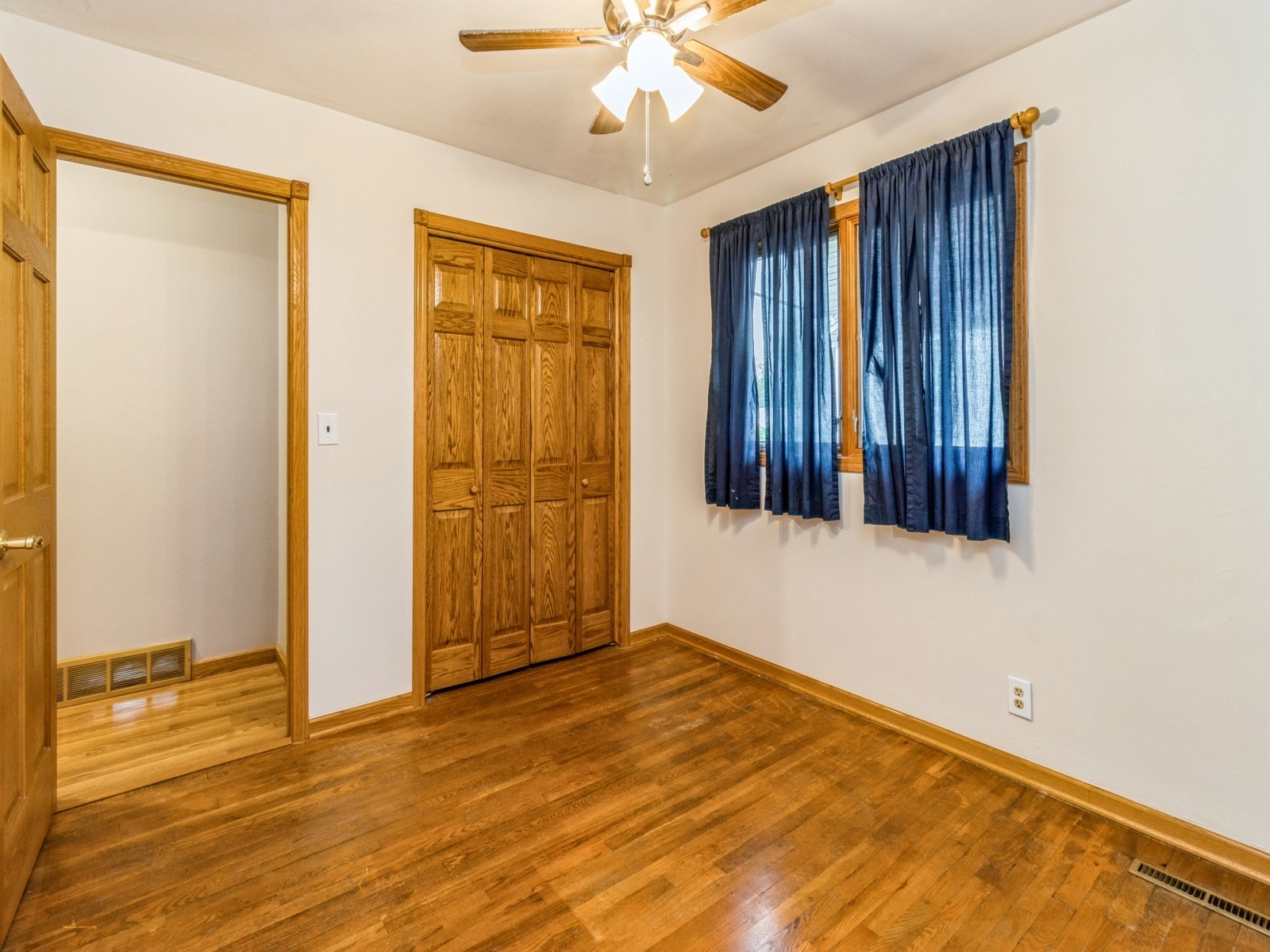 602 E 22nd Street, Newton, Iowa image 13