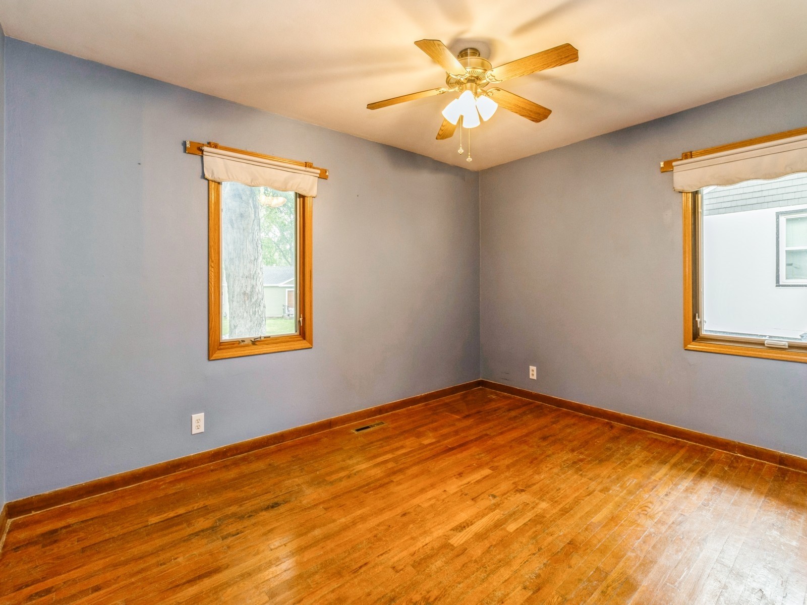 602 E 22nd Street, Newton, Iowa image 8