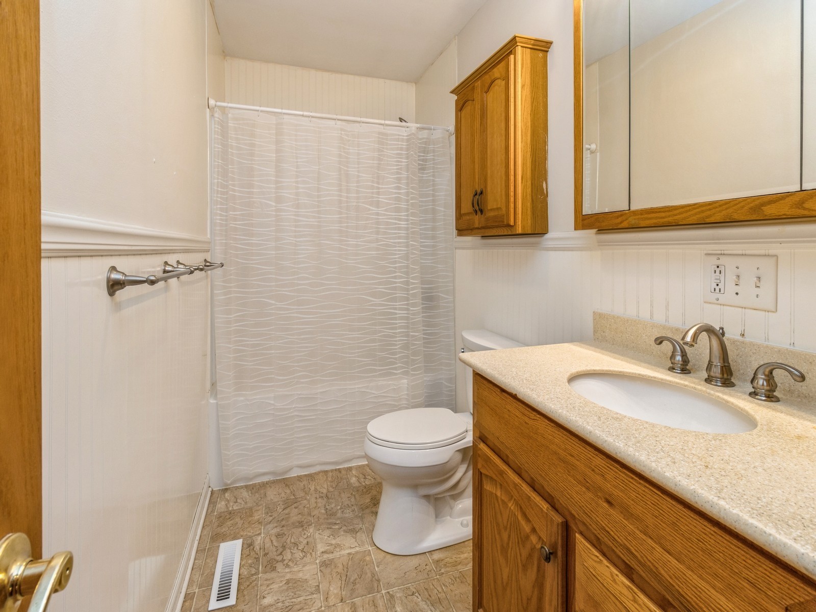 602 E 22nd Street, Newton, Iowa image 11