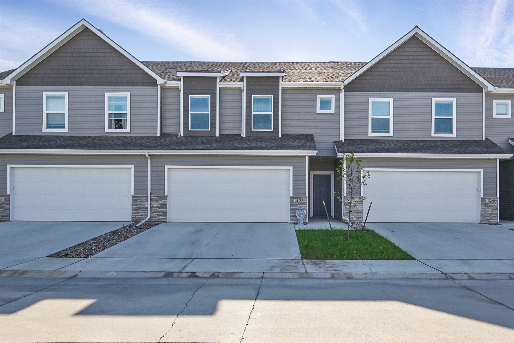 1125 NW 33rd Lane, Ankeny, Iowa image 1