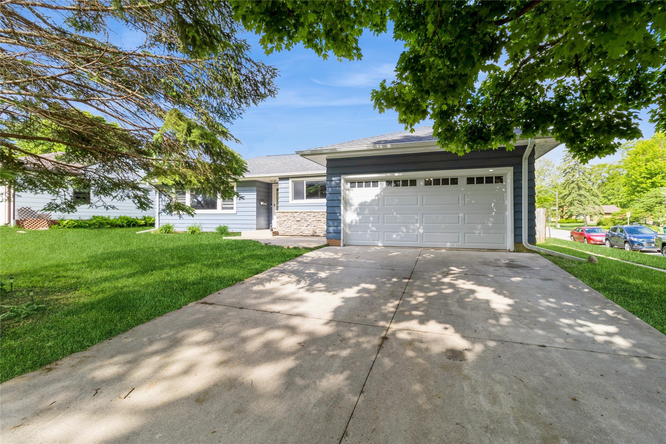 1531 Harding Avenue, Ames, Iowa image 2