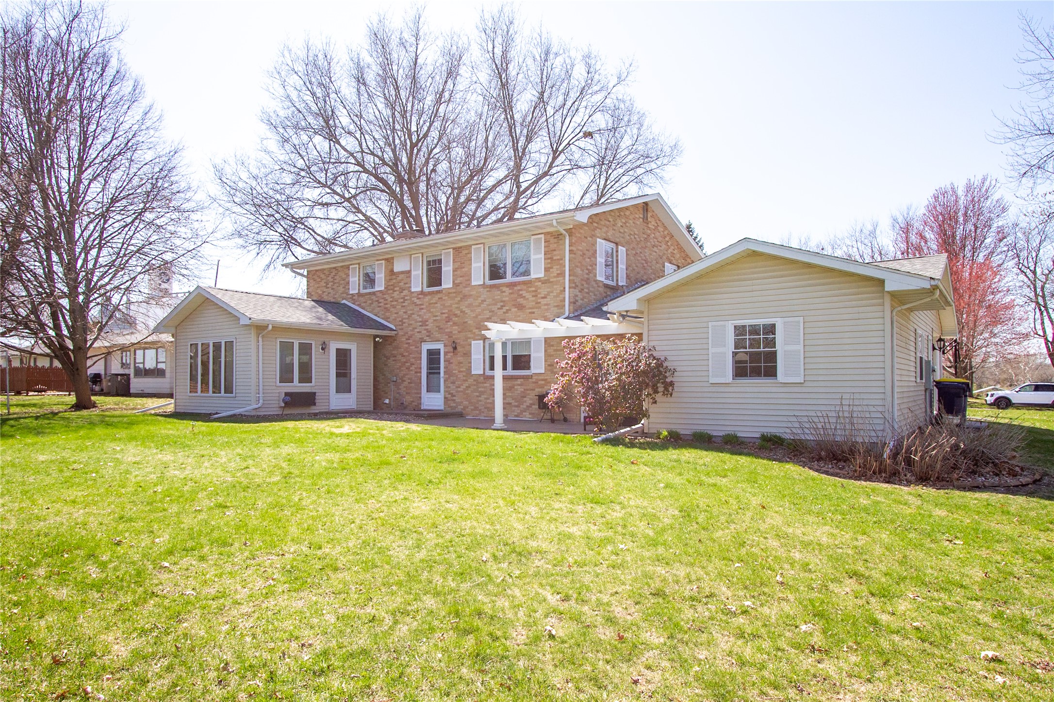 214 E 8th Street, Pella, Iowa image 32