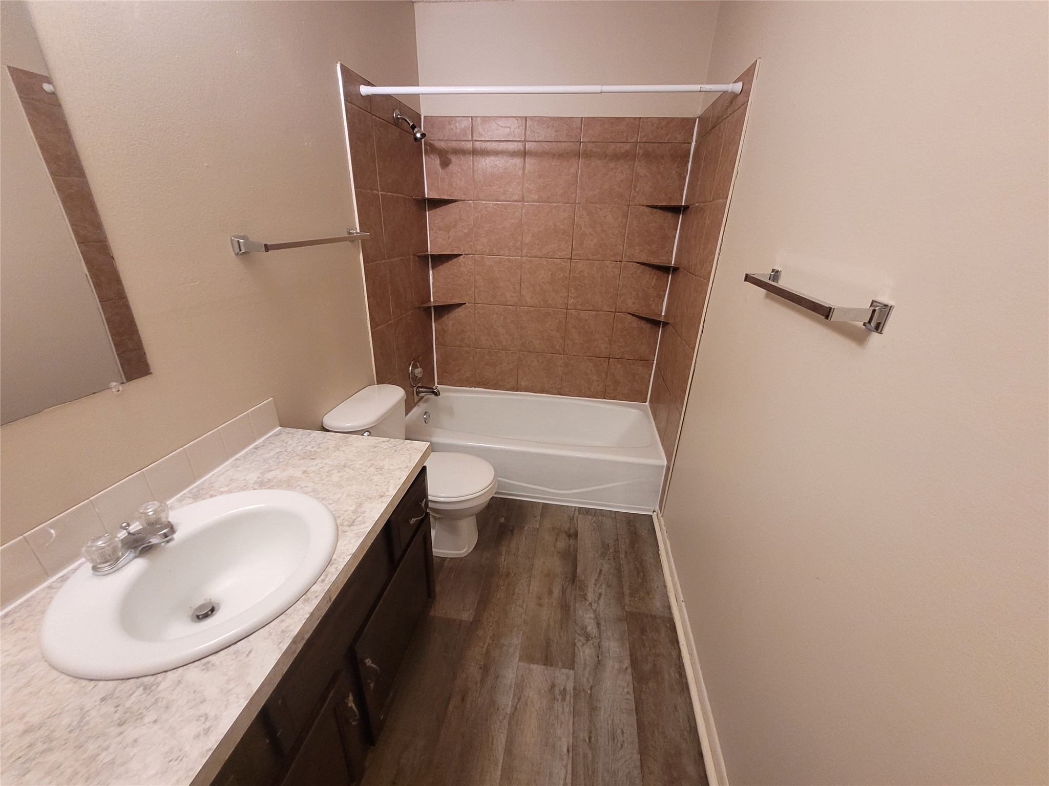 303 Porter Avenue, Des Moines, Iowa image 5