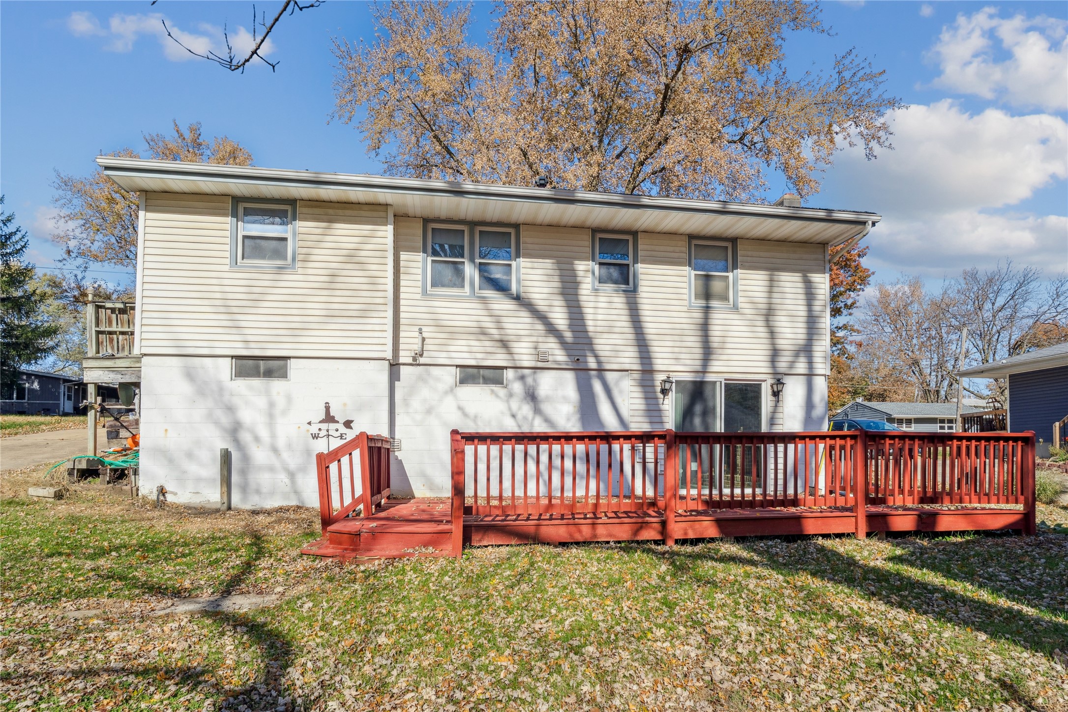 610 E Competine Street