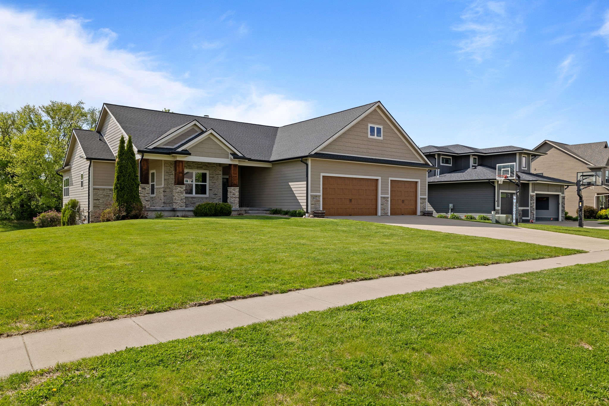 8002 NW 104th Court