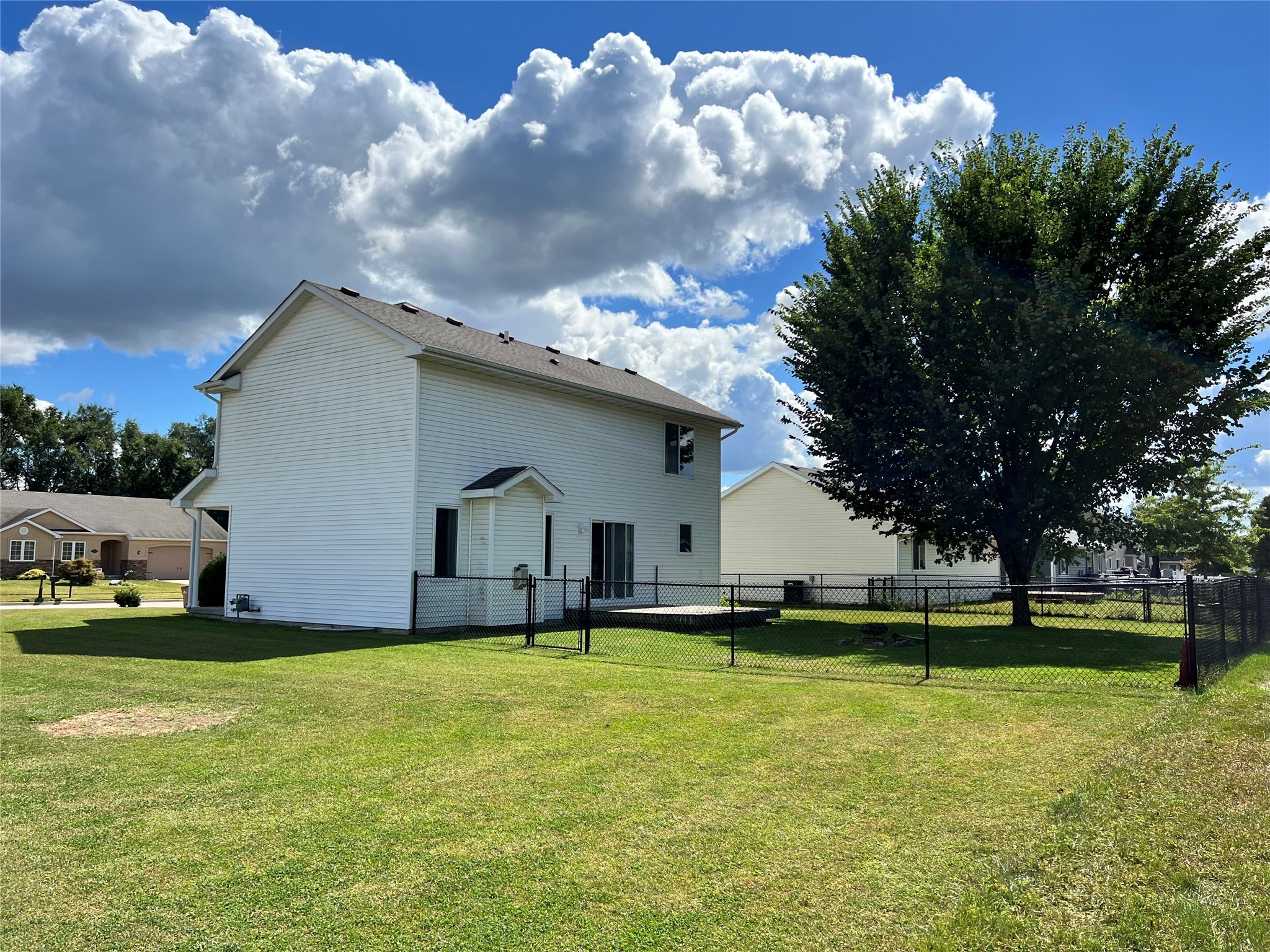 6232 NW 48th Street, Johnston, Iowa image 4