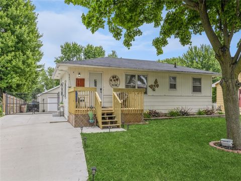 Single Family Residence in Bondurant IA 106 3rd Street.jpg