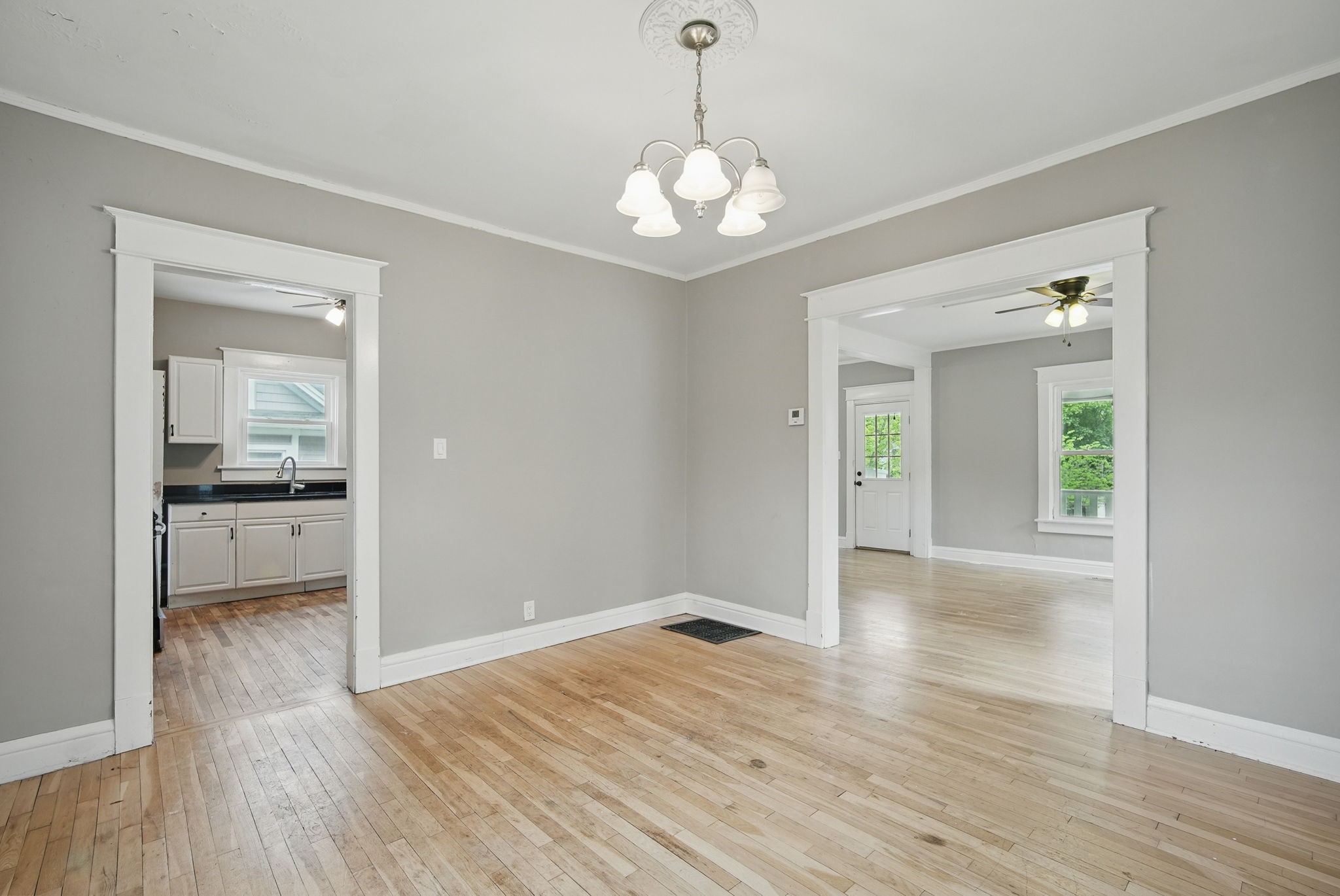 3114 School Street, Des Moines, Iowa image 8