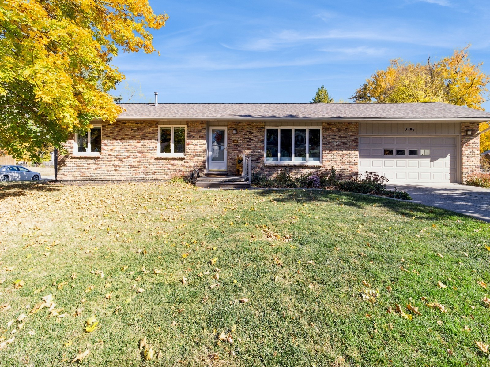 3906 Emerald Drive, Ames, Iowa image 1