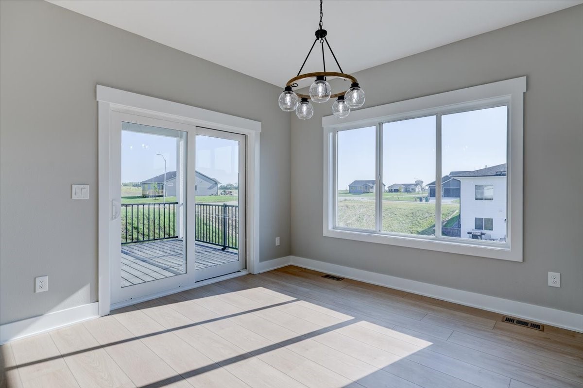 4667 180th Street, Urbandale, Iowa image 10