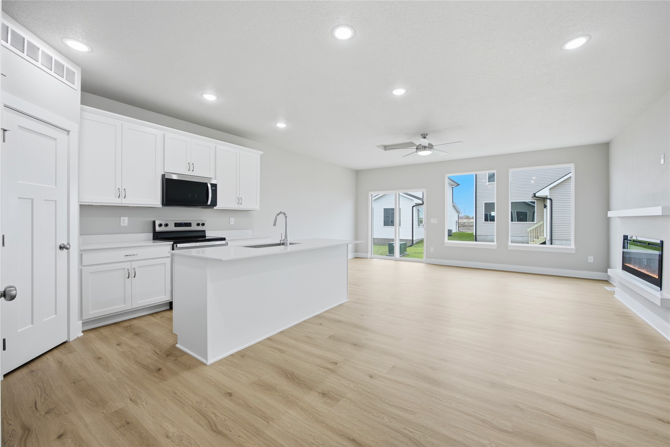 1432 NW 3rd Lane